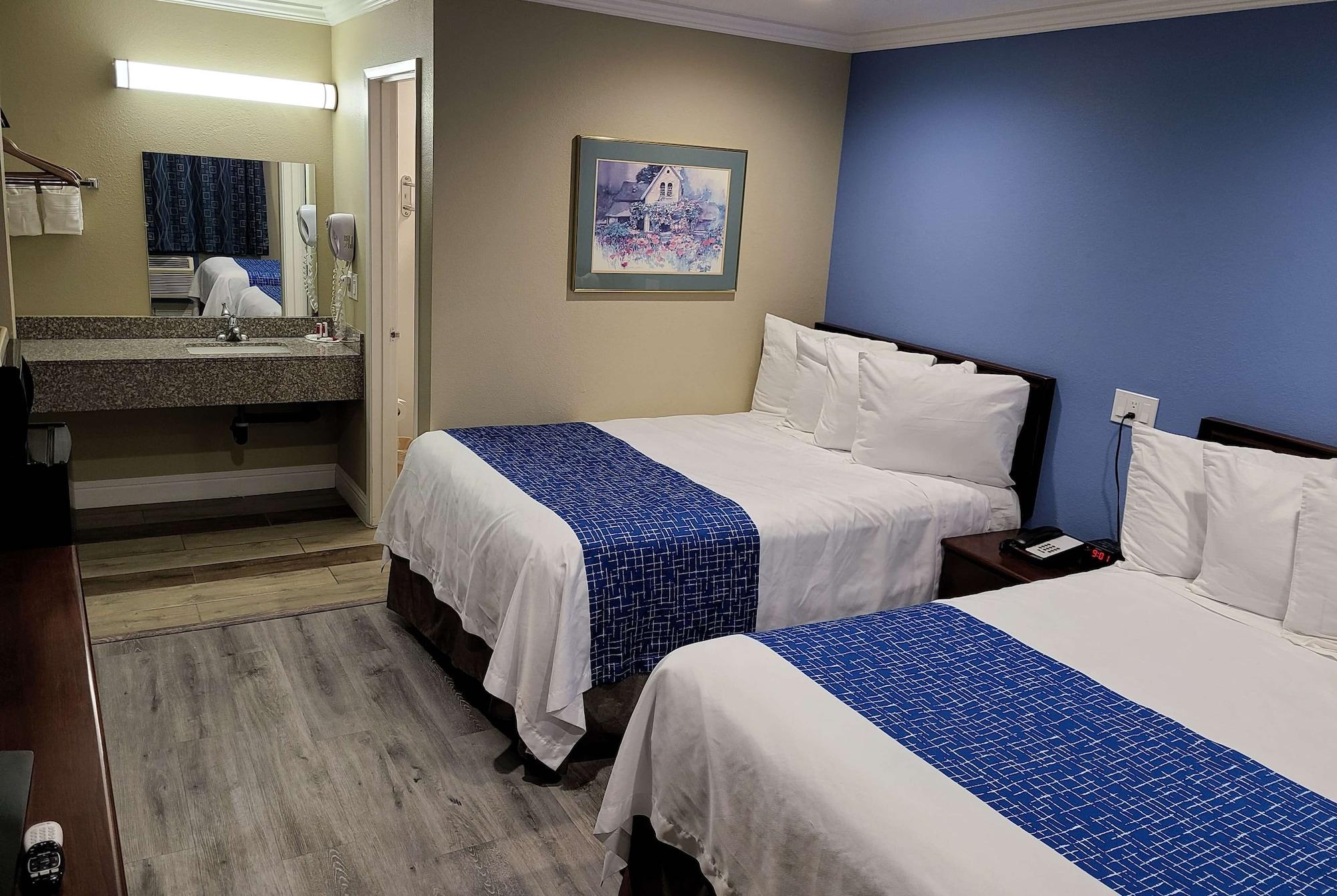 Travelodge By Wyndham Clearlake Exteriör bild